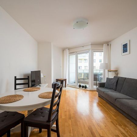 Metro Ksiecia Janusza Cosy Apartment Warschau Exterior foto